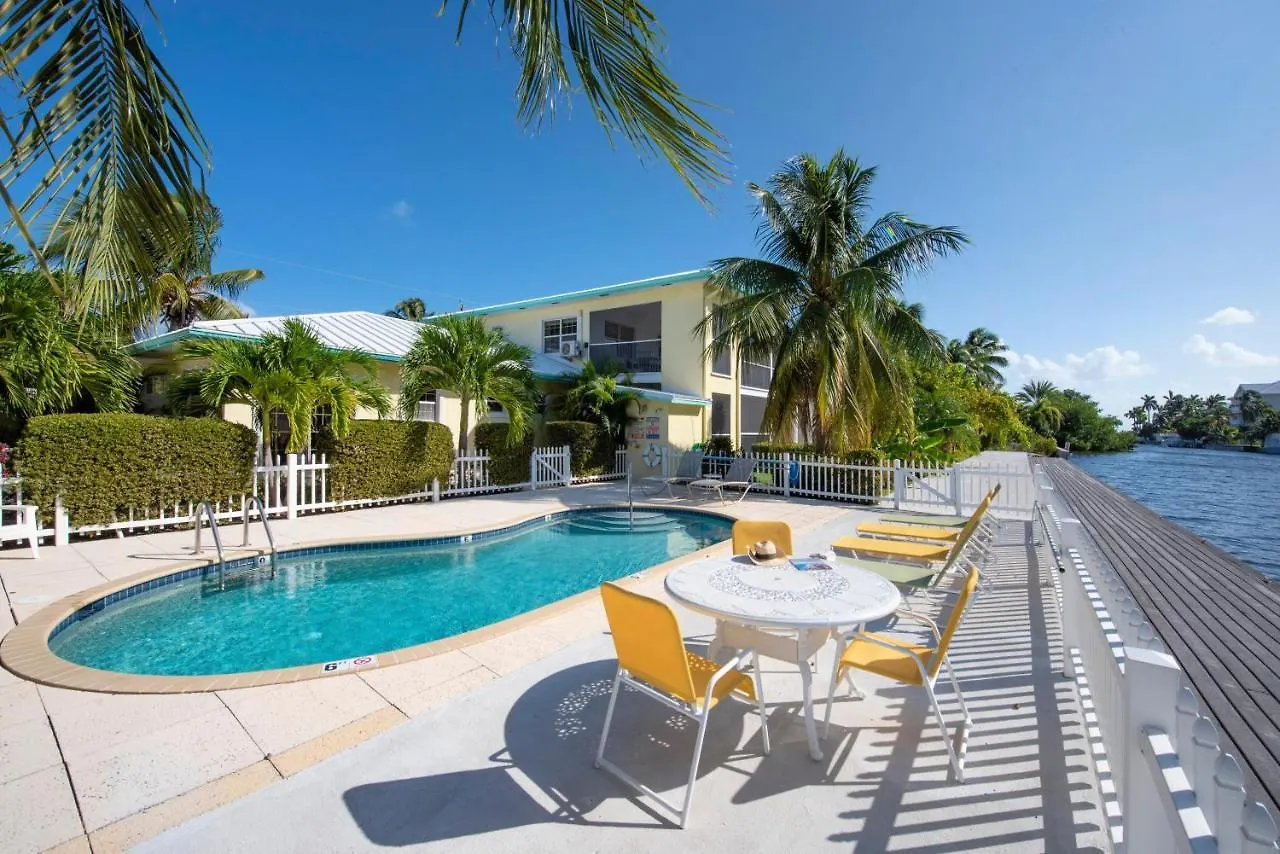 Tatil Evi Snug Harbour View Condo #9 George Town Cayman Adaları